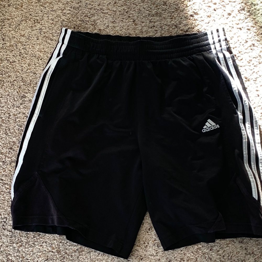 Short pants